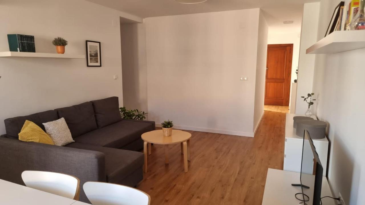 Piso Centrico Reformado / Apartment In The Center Nerja Exterior photo