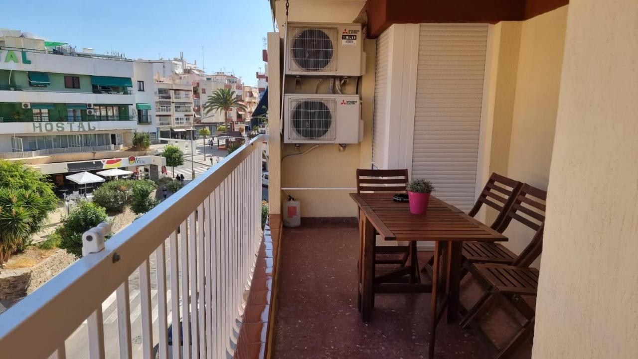 Piso Centrico Reformado / Apartment In The Center Nerja Exterior photo